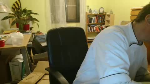 clouplefun online show from 13, 1, 2025