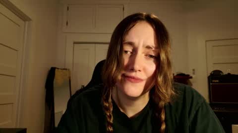 Clover online show from 16, 12, 2025