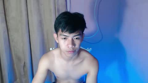 Snapshot of clyde_twinkx chatting on 24, 3, 2026 clyde_twinkx online show from 24, 3, 2026