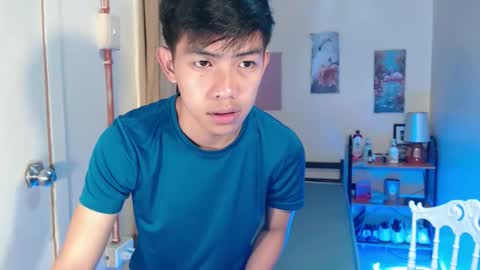 Snapshot of clyde_twinkx chatting on 18, 4, 2026 clyde_twinkx online show from 18, 4, 2026