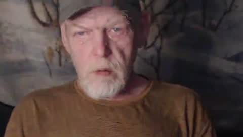 Snapshot of cockreadynow4u chatting on 1, 4, 2026 cockreadynow4u online show from 1, 4, 2026