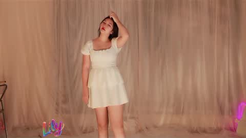 coco2002924 online show from 14, 12, 2025