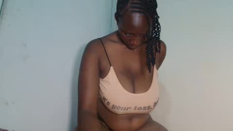 Snapshot of cocoalush9819 chatting on 16, 3, 2026 cocoalush9819 online show from 16, 3, 2026