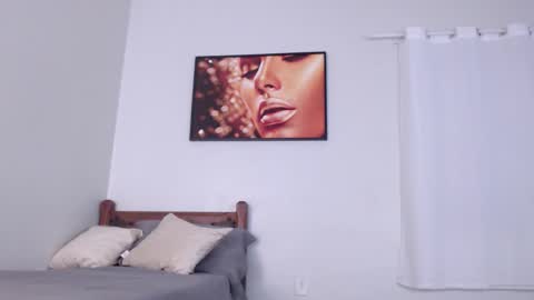 coconutt_oil online show from 4, 3, 2026