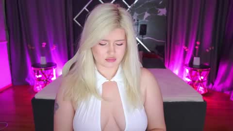 onlyfans amyleyy online show from 14, 4, 2026
