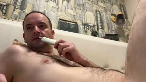 Snapshot of colambus83 chatting on 10, 1, 2026 colambus83 online show from 10, 1, 2026