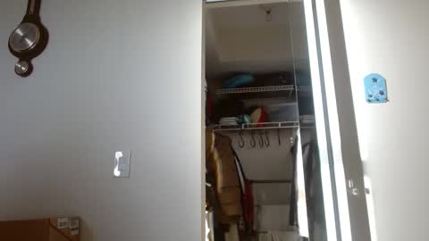 Colby big dick money online show from 18, 12, 2025