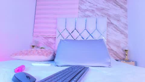 colett online show from 11, 4, 2026