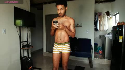 Snapshot of colinlatinbrown chatting on 29, 4, 2026 IG online show from 29, 4, 2026