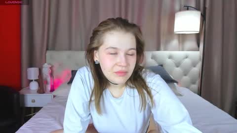 Snapshot of colleen_blake chatting on 7, 2, 2026 Collen Mon Tue Wed Thu Fri GMT 3 0300am - 0900am online show from 7, 2, 2026