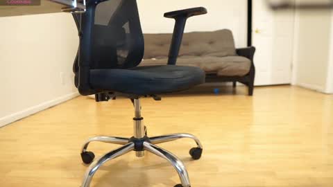 Snapshot of college001 chatting on 13, 9, 2025 College001 online show from 13, 9, 2025