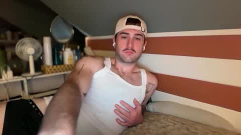 collegeboy417 online show from 22, 12, 2025