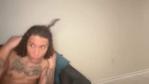 Adonis of online show from 15, 3, 2026