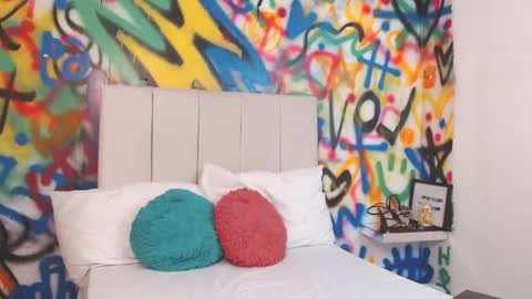 Snapshot of collins_aria chatting on 8, 3, 2026 valentina online show from 8, 3, 2026