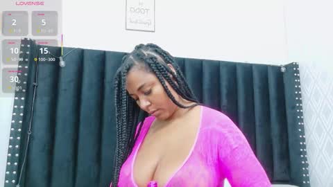 Snapshot of colombia_mommy_ chatting on 17, 1, 2026 GRETCHEN online show from 17, 1, 2026