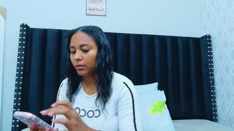 Snapshot of colombia_mommy_ chatting on 24, 2, 2026 GRETCHEN online show from 24, 2, 2026