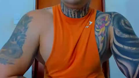 Snapshot of colombian_monster_cock chatting on 21, 10, 2025 camilo online show from 21, 10, 2025