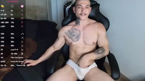 Snapshot of colombianmuscle8 chatting on 15, 2, 2025 colombianmuscle8 online show from 15, 2, 2025