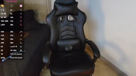 colombianmuscle8 online show from 8, 10, 2025