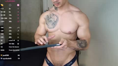 Snapshot of colombianmuscle8 chatting on 13, 3, 2026 colombianmuscle8 online show from 13, 3, 2026