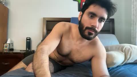Snapshot of colombianstud94 chatting on 5, 4, 2026 colombianstud94 online show from 5, 4, 2026