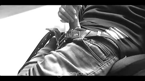 Snapshot of colonel18 chatting on 23, 9, 2025 Mike online show from 23, 9, 2025