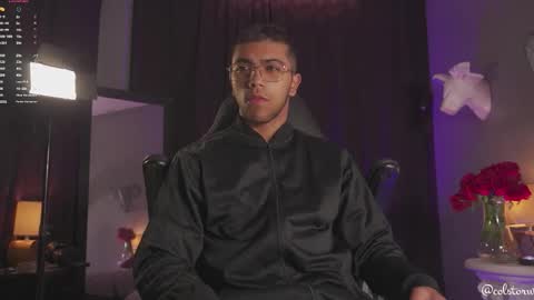 colstorw_ online show from 4, 2, 2026