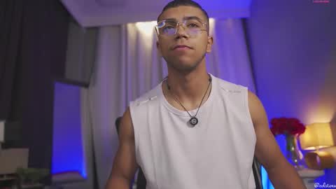 Snapshot of colstorw_ chatting on 19, 2, 2026 colstorw_ online show from 19, 2, 2026