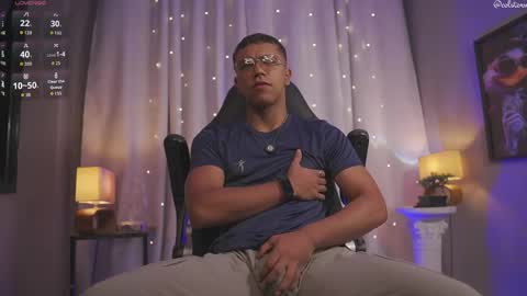 Snapshot of colstorw_ chatting on 19, 3, 2026 colstorw_ online show from 19, 3, 2026