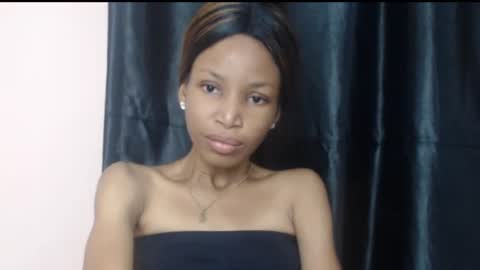Snapshot of coltish_sexy chatting on 5, 1, 2025 coltish_sexy online show from 5, 1, 2025