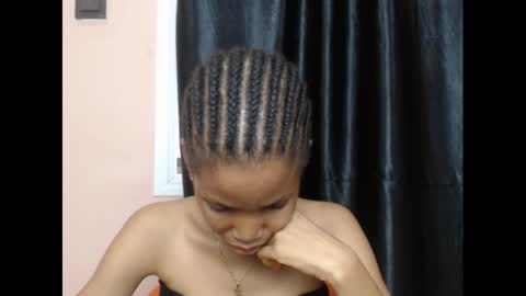 Snapshot of coltish_sexy chatting on 20, 1, 2025 coltish_sexy online show from 20, 1, 2025