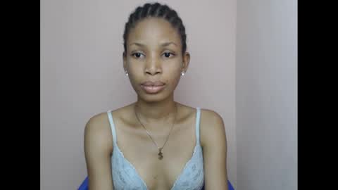 Snapshot of coltish_sexy chatting on 23, 1, 2025 coltish_sexy online show from 23, 1, 2025