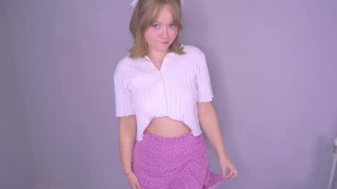 Sophi online show from 5, 11, 2025