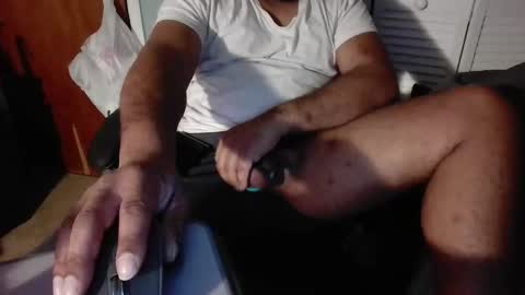 comesuckthisdick111 online show from 17, 2, 2026