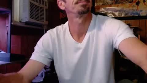 Snapshot of comic_king27 chatting on 23, 6, 2026 Nelson or ComicKing and sometime Peachy143 online show from 23, 6, 2026