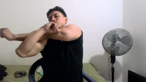 Snapshot of conde2710 chatting on 4, 10, 2025 ELCONDE online show from 4, 10, 2025