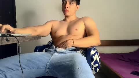 Snapshot of conde2710 chatting on 3, 8, 2026 ELCONDE online show from 3, 8, 2026
