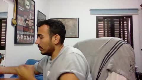 Snapshot of conejero_37 chatting on 8, 11, 2025 Jesus online show from 8, 11, 2025