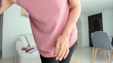 Snapshot of conie28_ chatting on 25, 9, 2025 conie28  online show from 25, 9, 2025