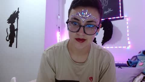 lyan onlyfans n linda online show from 13, 12, 2024