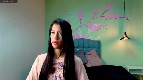 C O N N I E online show from 18, 1, 2025