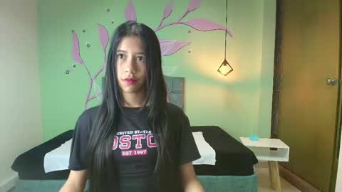 C O N N I E online show from 10, 2, 2025