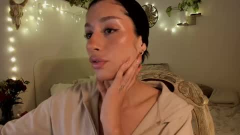 connie    online show from 17, 2, 2025