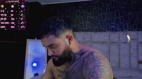 rusfegui online show from 28, 1, 2025