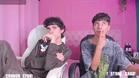 connor_stone_ online show from 19, 12, 2025