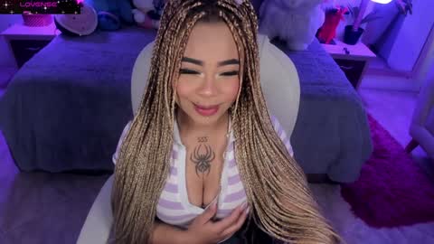 Snapshot of conny_curly chatting on 20, 12, 2024 Conny online show from 20, 12, 2024