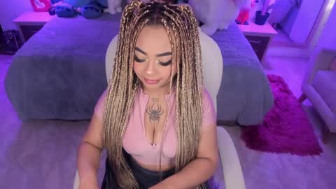 Snapshot of conny_curly chatting on 29, 12, 2024 Conny online show from 29, 12, 2024