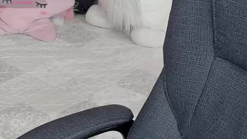 Snapshot of conny_curly chatting on 19, 11, 2025 Conny online show from 19, 11, 2025