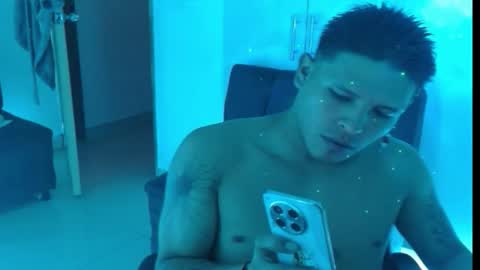 Snapshot of constantin_blessed_69 chatting on 20, 10, 2025 constantin_blessed_69 online show from 20, 10, 2025