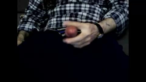 man squirting online show from 12, 10, 2025